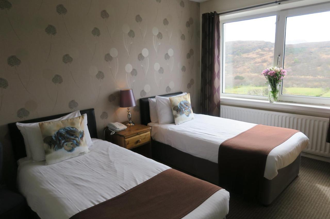 Ben Loyal Hotel Tongue Esterno foto